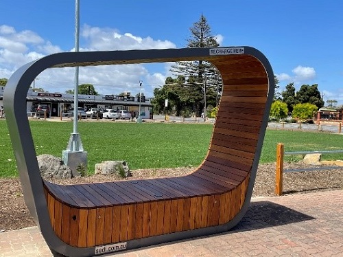 Bus stop smart seat